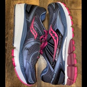 Saucony Foundation Fit Women’s Running Shoes 11W